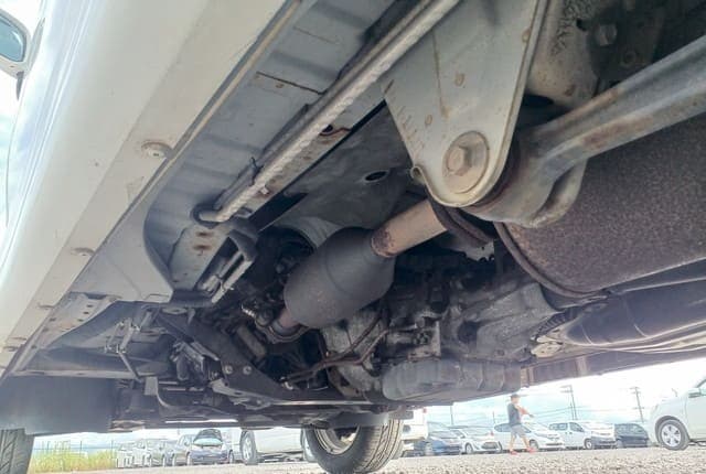 2001 Daihatsu Atrai JDM car for sale — photo 18 of 25