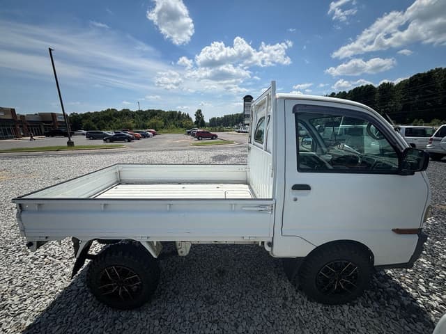 1998 Mitsubishi Minicab JDM car for sale — photo 6 of 12