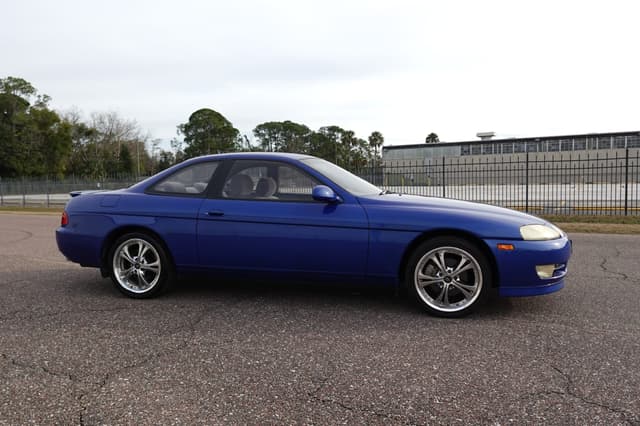 1992 Toyota Soarer JDM car for sale — photo 10 of 14