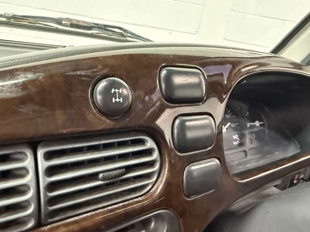 1995 Daihatsu Hijet JDM car for sale — photo 16 of 22