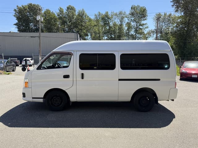 2007 Nissan Caravan JDM car for sale — photo 4 of 16
