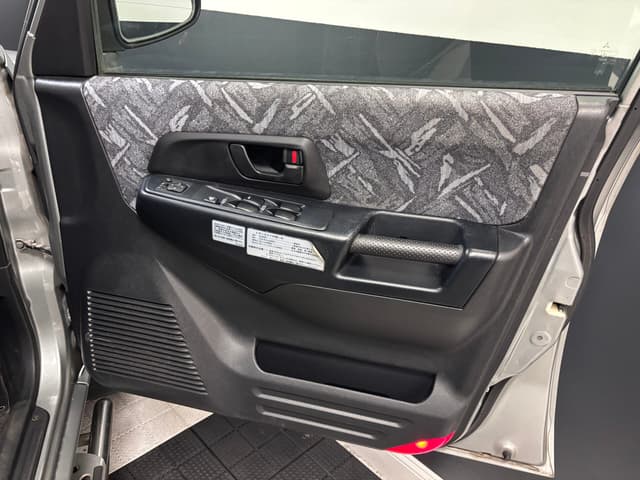 2000 Mitsubishi Pajero JDM car for sale — photo 4 of 25