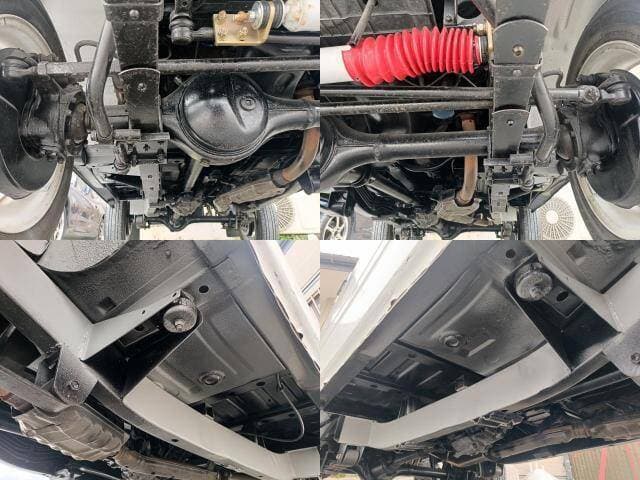 1992 Suzuki Jimny JDM car for sale — photo 8 of 9