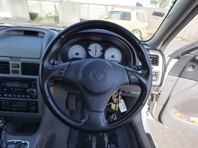 2000 Toyota Caldina JDM car for sale — photo 17 of 22