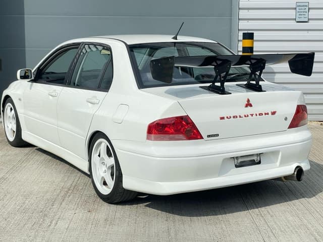 2001 Mitsubishi Lancer Evolution JDM car for sale — photo 20 of 25