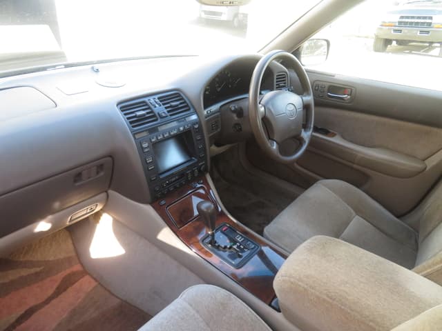 1996 Toyota Celsior JDM car for sale — photo 20 of 24