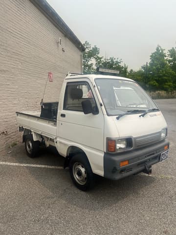 1996 Mitsubishi Minicab JDM car for sale — photo 2 of 5