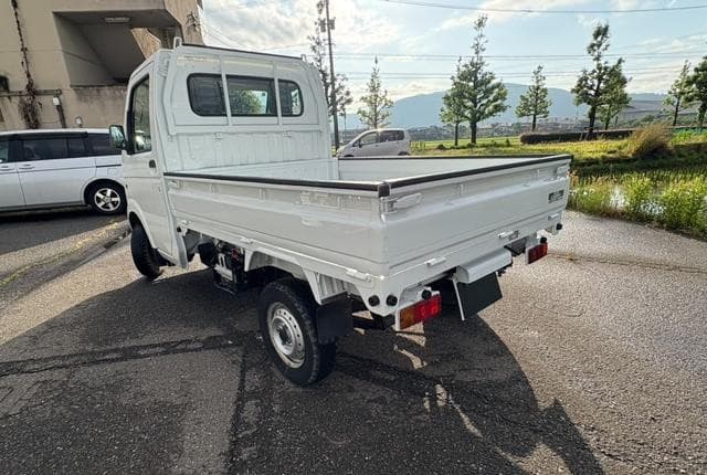 2004 Suzuki Carry JDM car for sale — photo 9 of 18
