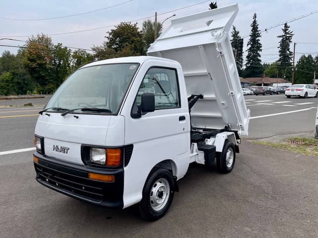1997 Daihatsu Hijet JDM car for sale — photo 4 of 25