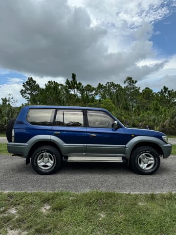 1999 Toyota Land Cruiser Prado JDM car for sale — photo 7 of 18
