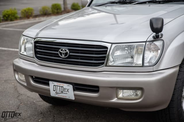 2001 Toyota Land Cruiser JDM car for sale — photo 23 of 25
