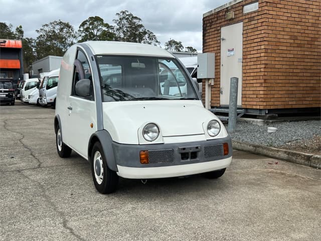 1990 Nissan S Cargo JDM car for sale — photo 3 of 18