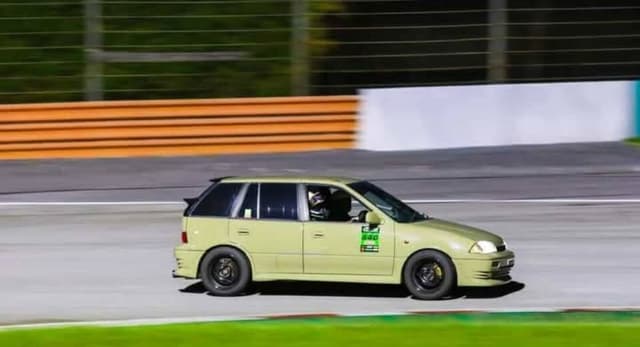 1992 Suzuki Swift JDM car for sale — photo 4 of 10