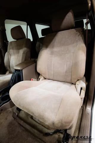 2000 Toyota Hilux Surf JDM car for sale — photo 16 of 25