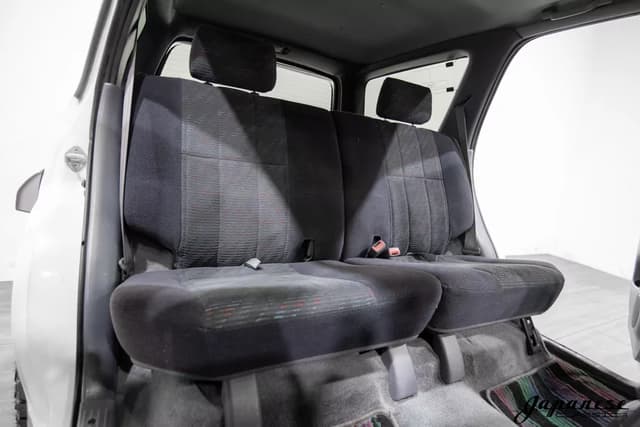 1998 Toyota Hilux Surf JDM car for sale — photo 18 of 25
