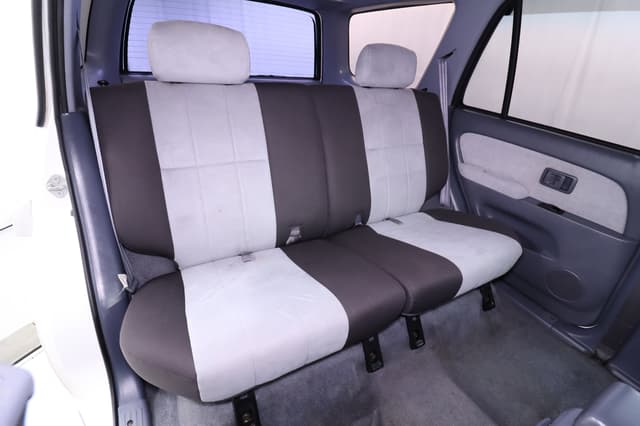 1999 Toyota Hilux Surf JDM car for sale — photo 19 of 25