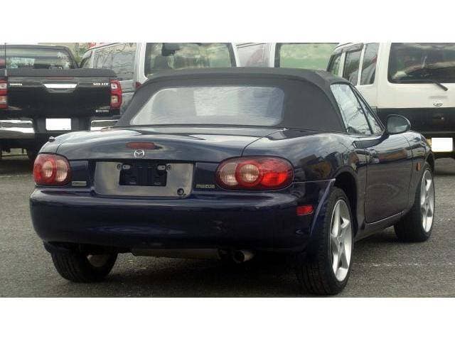 2001 Mazda Roadster (Eunos Roadster / MX-5) JDM car for sale — photo 13 of 19