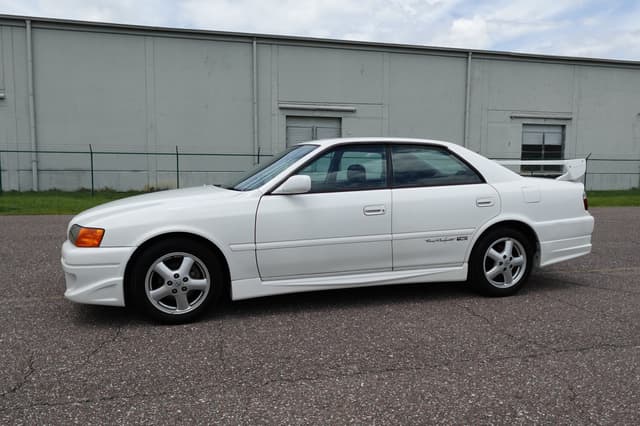 1999 Toyota Chaser JDM car for sale — photo 12 of 19