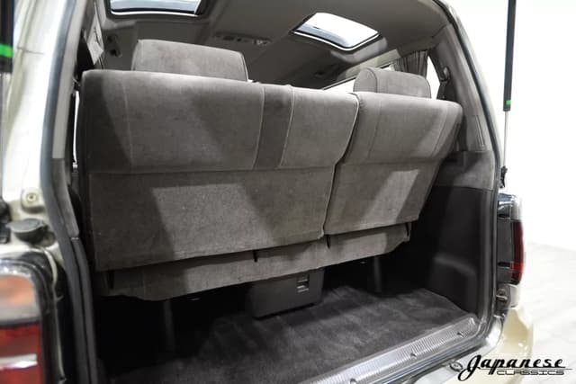 1995 Toyota HiAce JDM car for sale — photo 22 of 25