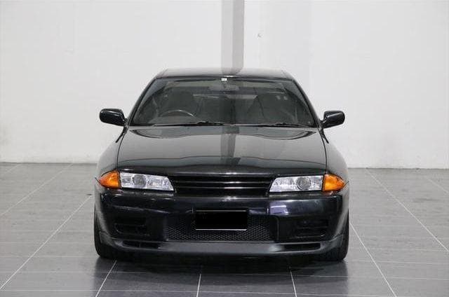 1993 Nissan Skyline JDM car for sale — photo 2 of 25