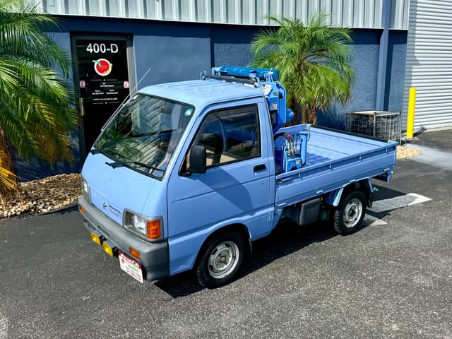 1992 Daihatsu Hijet JDM car for sale — photo 4 of 21