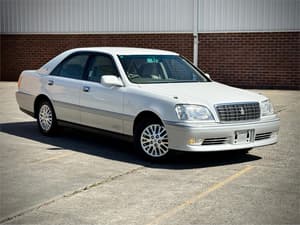 2000 Toyota Crown JDM car for sale