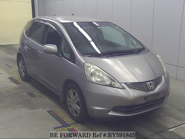 2010 Honda Fit JDM car for sale — photo 7 of 8