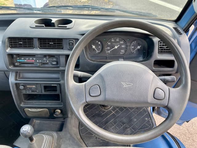1999 Daihatsu Hijet JDM car for sale — photo 15 of 25