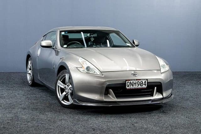 2009 Nissan Fairlady Z JDM car for sale — photo 3 of 3