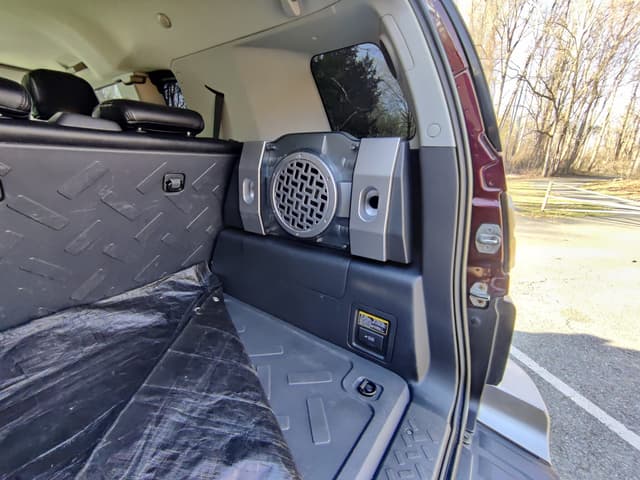 2006 Toyota Fj Cruiser JDM car for sale — photo 11 of 19