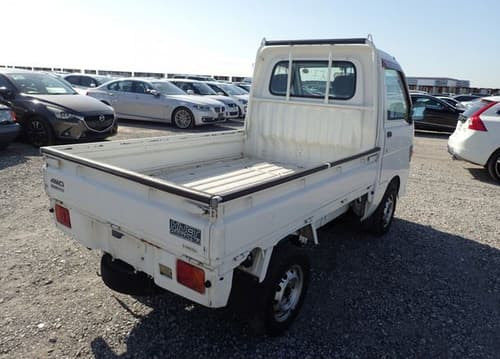 1998 Daihatsu Hijet JDM car for sale — photo 4 of 9