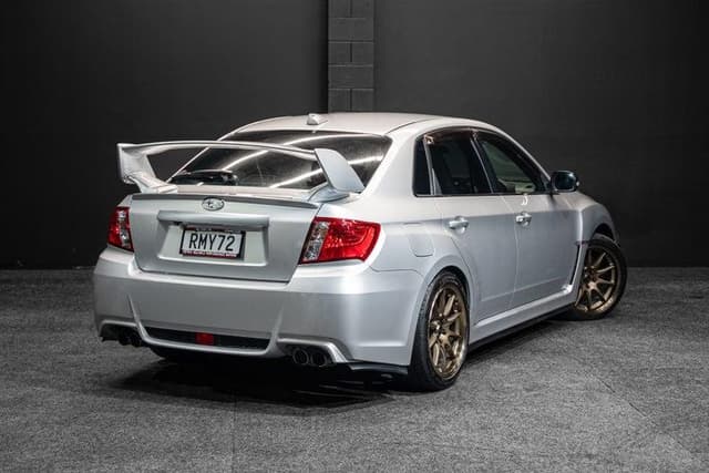 2011 Subaru Impreza JDM car for sale — photo 11 of 17
