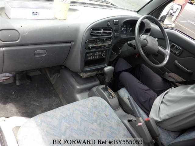 1998 Daihatsu Hijet JDM car for sale — photo 3 of 6