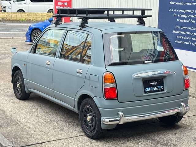 2001 Daihatsu Mira JDM car for sale — photo 16 of 25