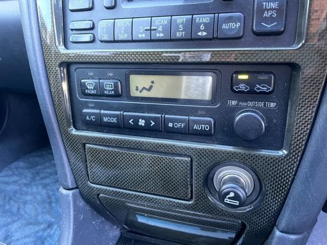 1998 Toyota Mark II JDM car for sale — photo 25 of 25
