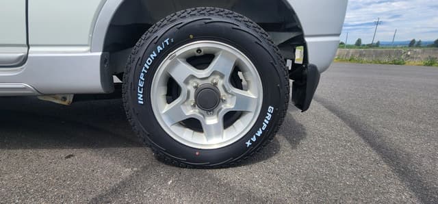 2001 Suzuki Jimny JDM car for sale — photo 14 of 25