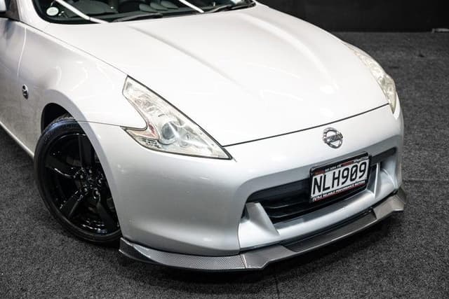 2010 Nissan Fairlady Z JDM car for sale — photo 13 of 20
