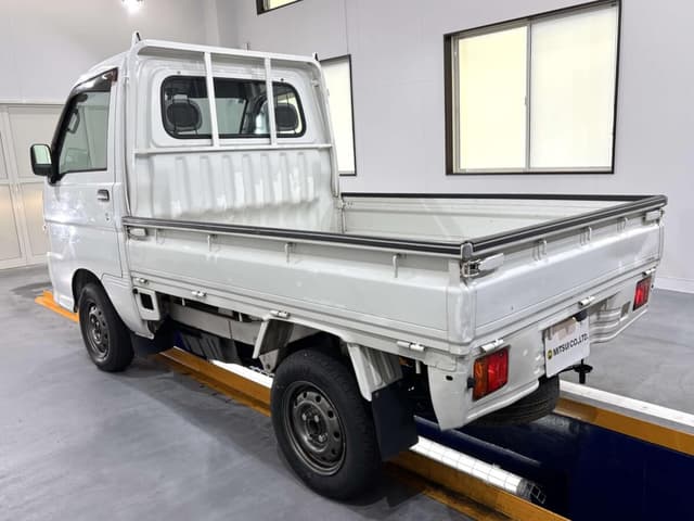 2001 Daihatsu Hijet JDM car for sale — photo 3 of 25