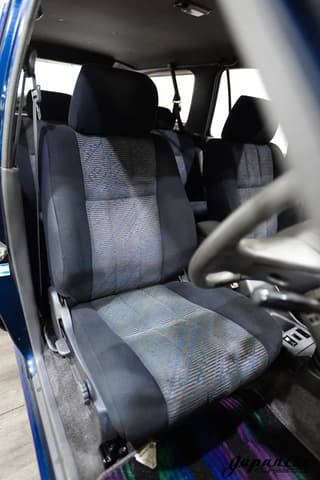 1995 Toyota Hilux JDM car for sale — photo 15 of 25