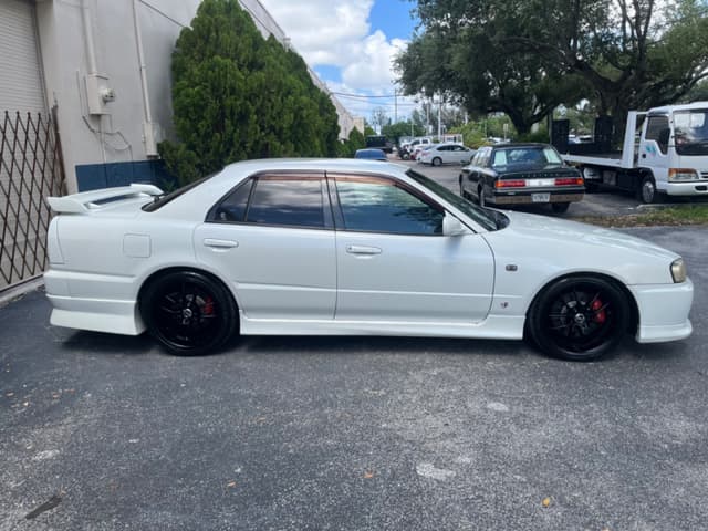1998 Nissan Skyline JDM car for sale — photo 8 of 16