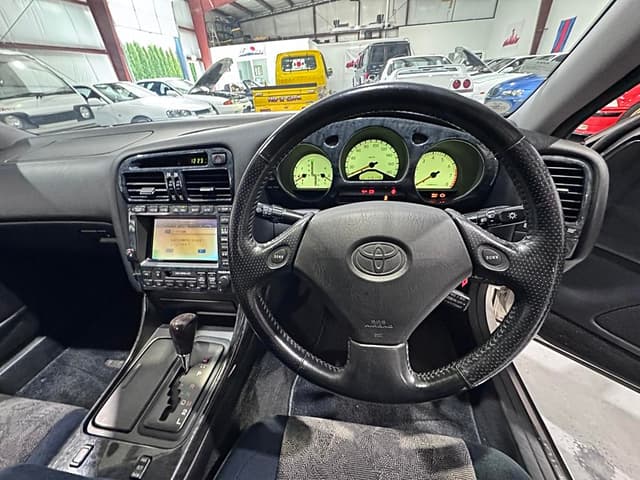 1997 Toyota Aristo JDM car for sale — photo 15 of 25