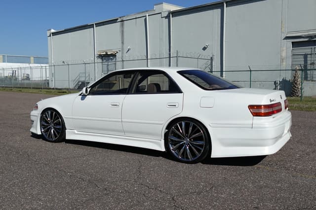 1996 Toyota Mark II JDM car for sale — photo 16 of 19