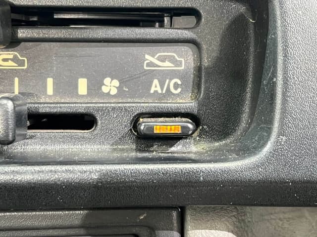 1997 Suzuki Carry JDM car for sale — photo 12 of 24