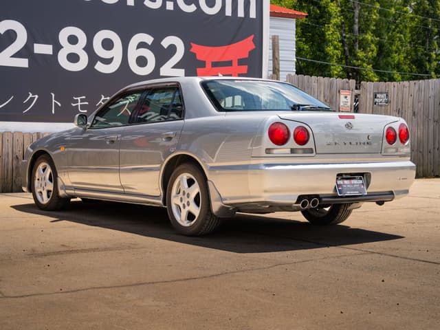2000 Nissan Skyline JDM car for sale — photo 11 of 15