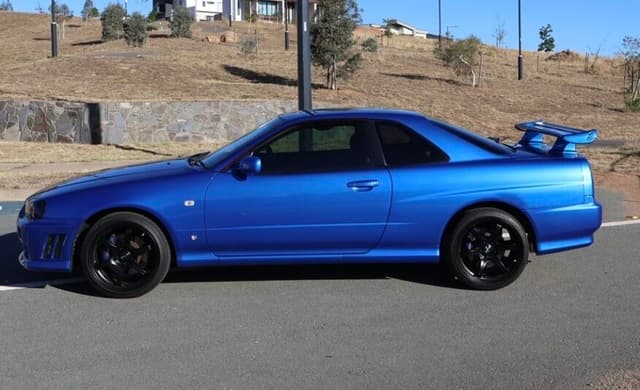 2000 Nissan Skyline JDM car for sale — photo 3 of 11