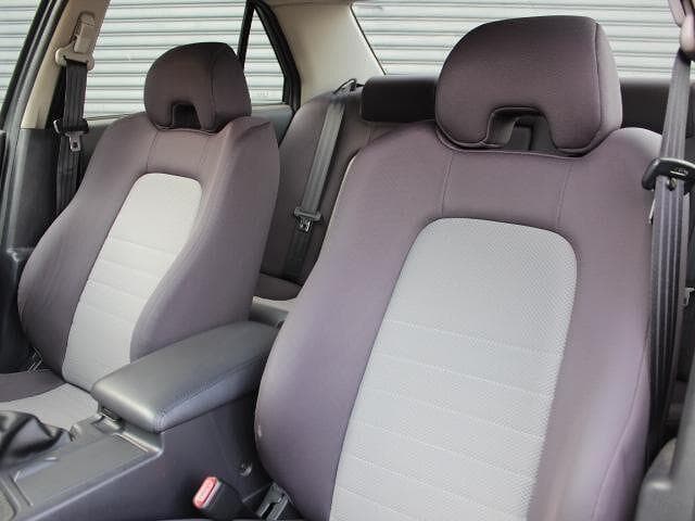1998 Nissan Skyline JDM car for sale — photo 6 of 7