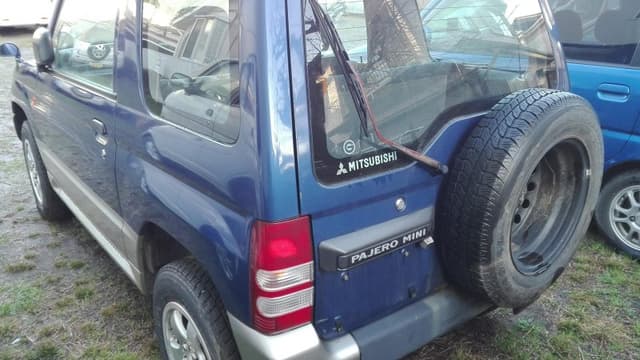 1996 Mitsubishi Pajero Mini JDM car for sale — photo 4 of 5