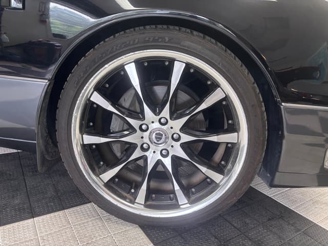 1999 Toyota Celsior JDM car for sale — photo 11 of 25