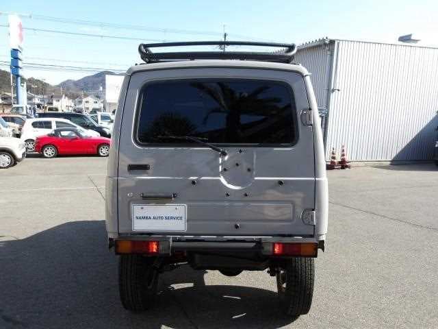 1998 Suzuki Jimny JDM car for sale — photo 8 of 20