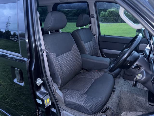2001 Daihatsu Atrai JDM car for sale — photo 10 of 25